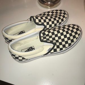 Women’s checkered vans